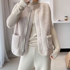 여성 뽀글이 촌캉스 캠핑 귀여운 양털 스웨이드 조끼